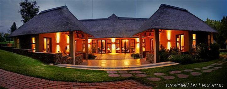 Valley Lodge & Spa Magaliesburg Bagian luar foto