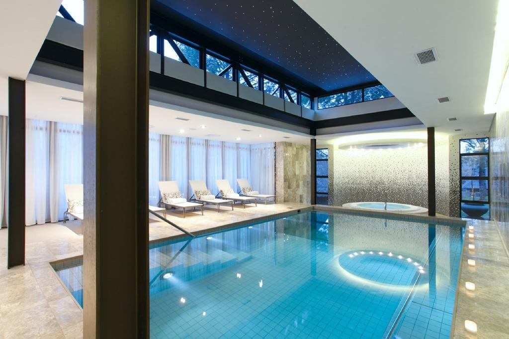 Valley Lodge & Spa Magaliesburg Bagian luar foto