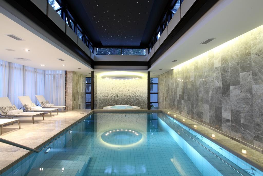 Valley Lodge & Spa Magaliesburg Bagian luar foto