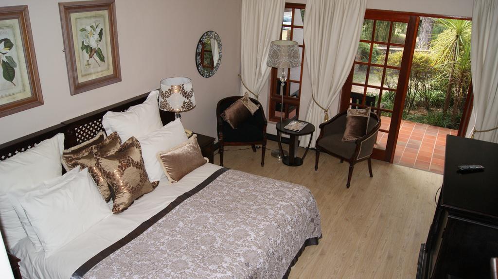 Valley Lodge & Spa Magaliesburg Ruang foto