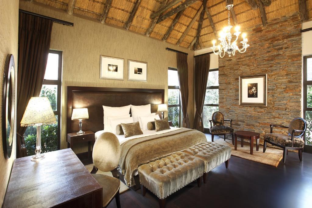 Valley Lodge & Spa Magaliesburg Bagian luar foto