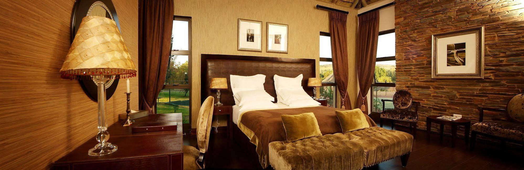 Valley Lodge & Spa Magaliesburg Bagian luar foto