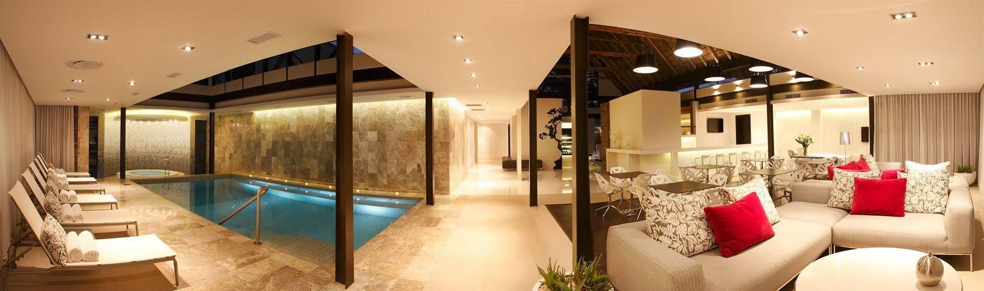 Valley Lodge & Spa Magaliesburg Bagian luar foto