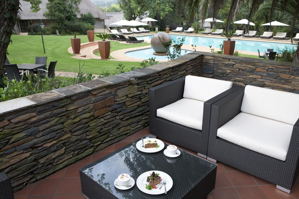 Valley Lodge & Spa Magaliesburg Bagian luar foto