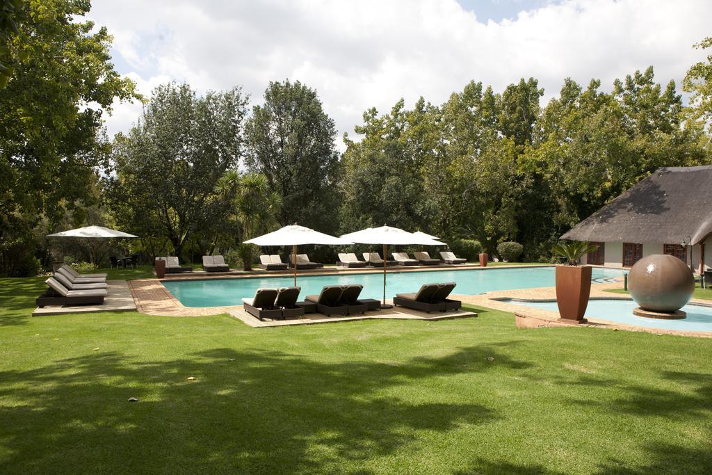 Valley Lodge & Spa Magaliesburg Bagian luar foto